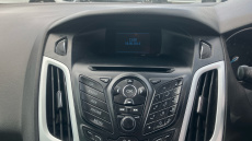 Ford Focus 1.6 Zetec 5dr Petrol Hatchback